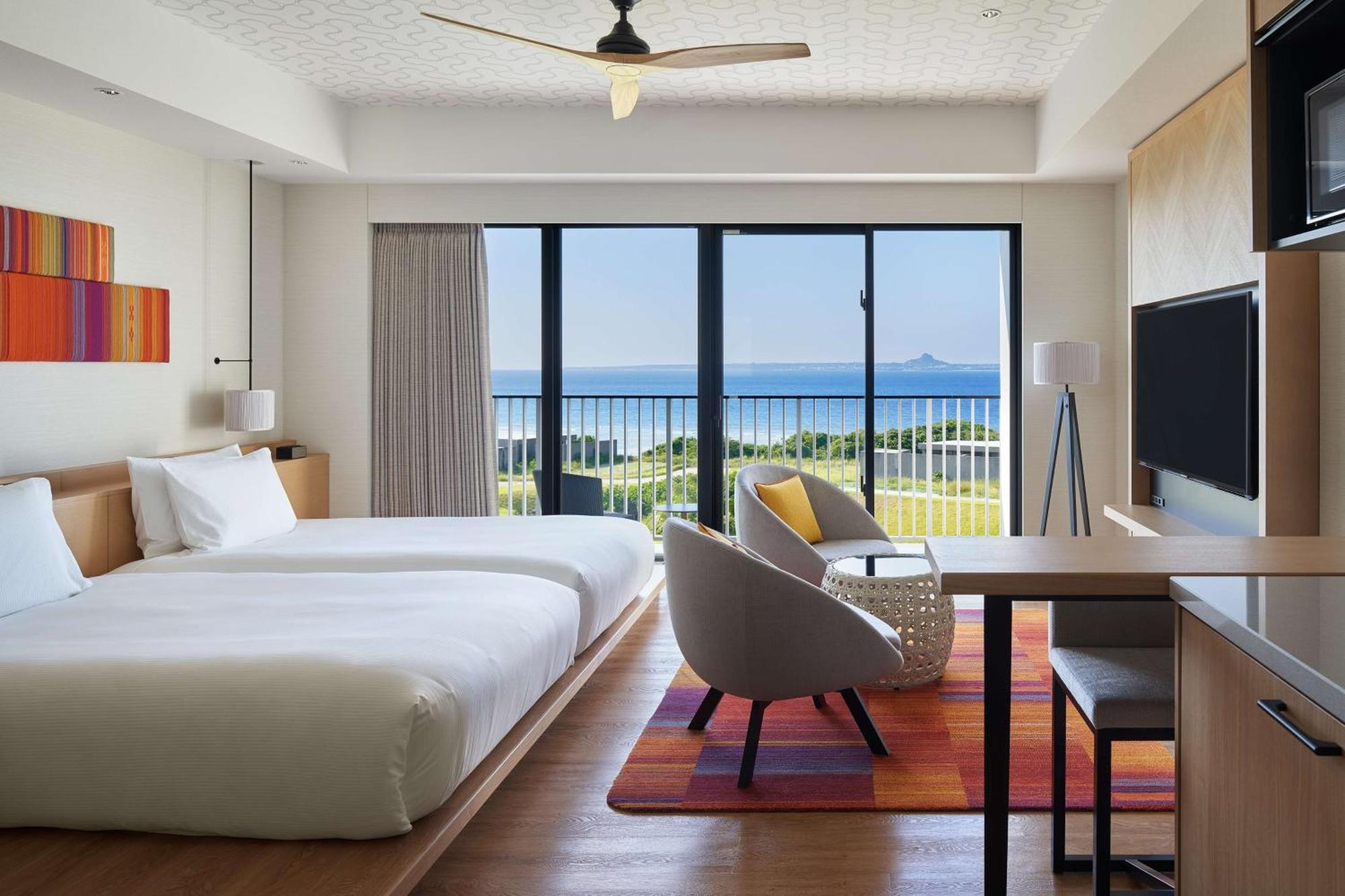 Hilton Club The Beach Resort Sesoko Motobu Exteriör bild