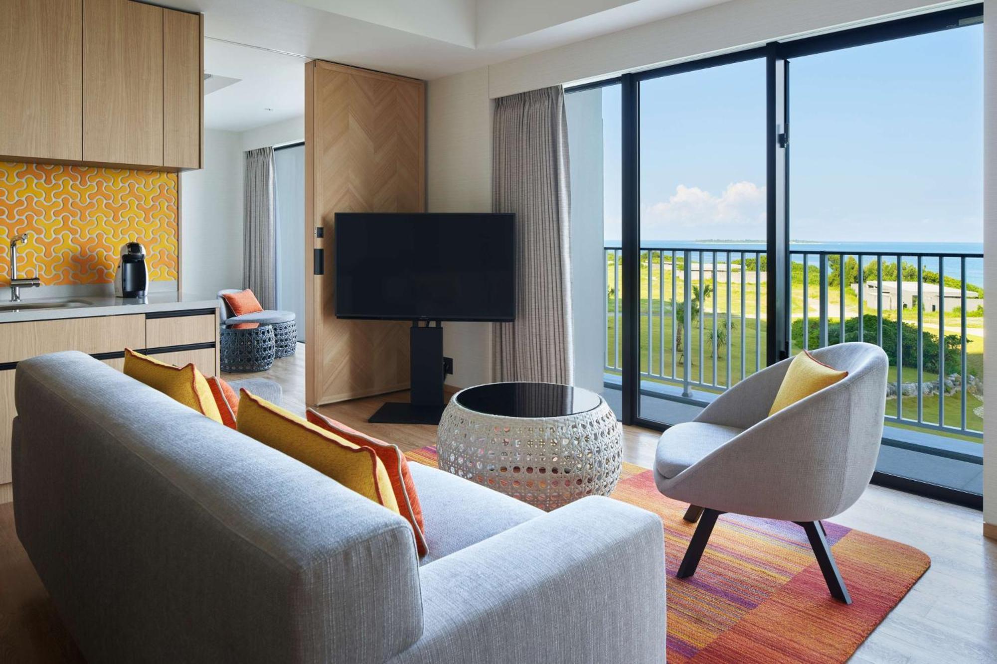 Hilton Club The Beach Resort Sesoko Motobu Exteriör bild